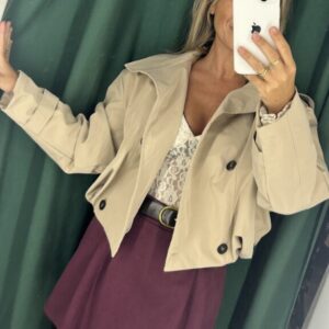 gabardina corta beige