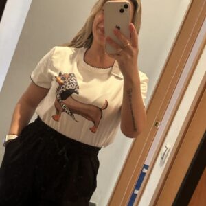 camiseta perro negro