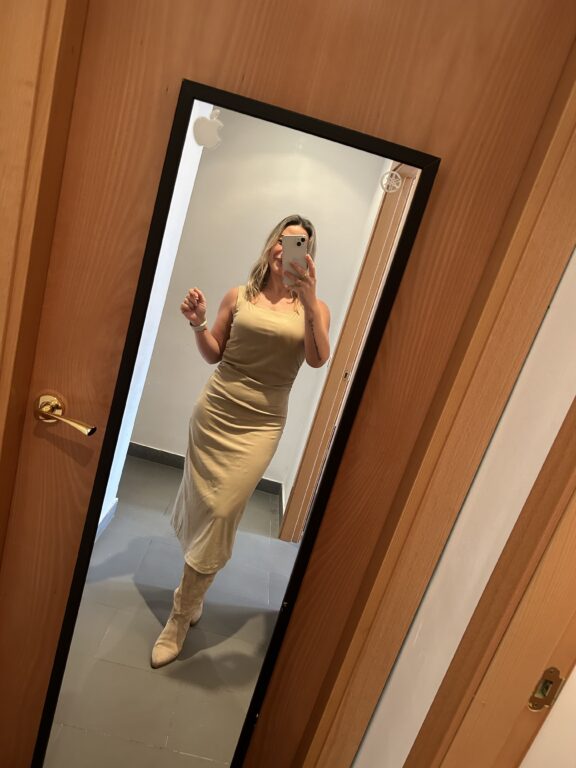 La Mona Complementos