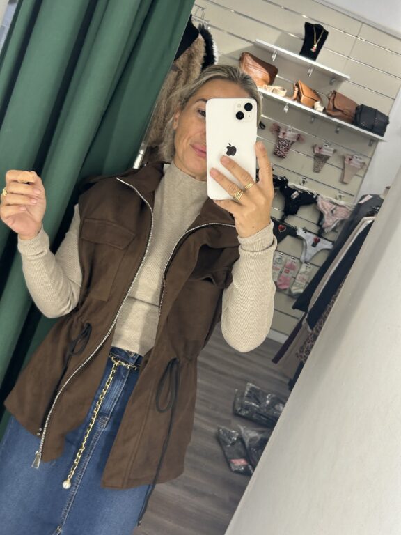 chaqueta sin mangas polipiel marron
