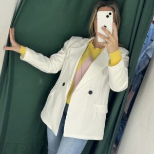chaqueta zara blanca