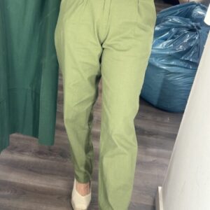 pantalon verde vesti