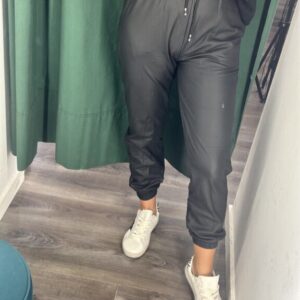 jogger polipiel negro