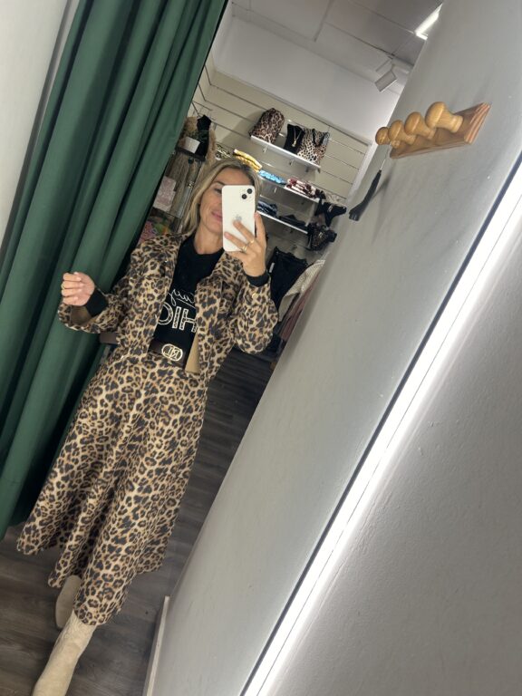 chaqueta leopardo