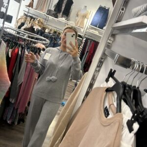 conjunto ponpom gris