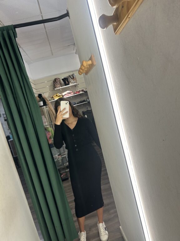 conjunto rebeca y falda negro