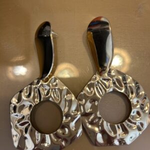 pendiente dorado labrao