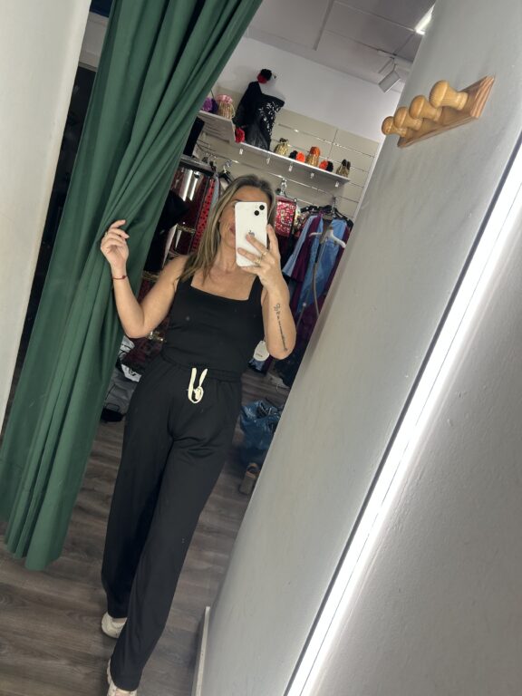 La Mona Complementos