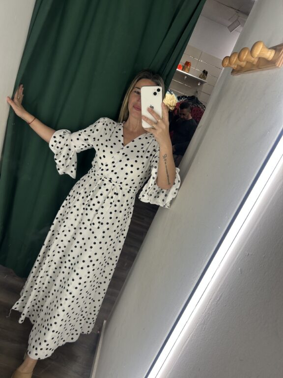 La Mona Complementos