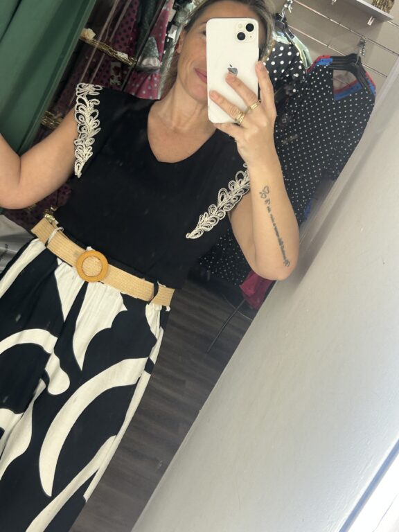 La Mona Complementos