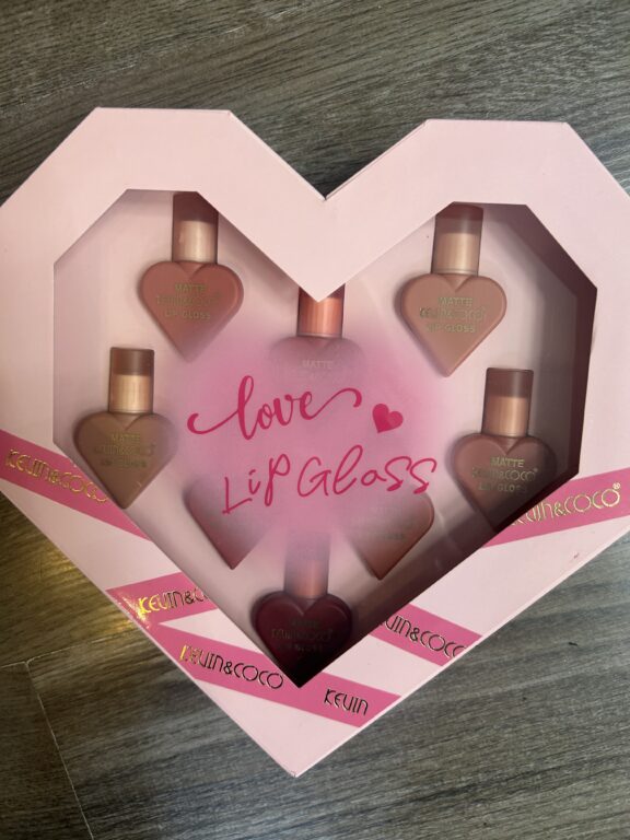 estuche corazion lips gloss