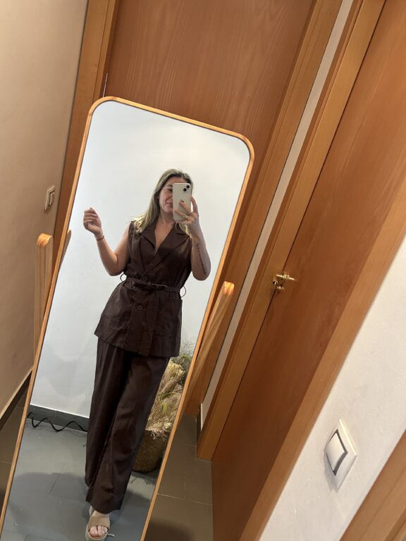 La Mona Complementos