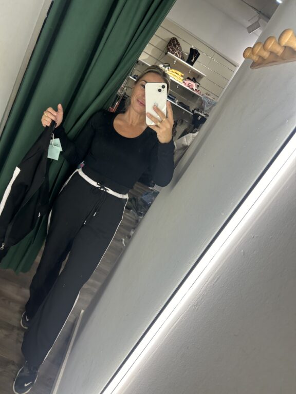 camiseta negra termica canale