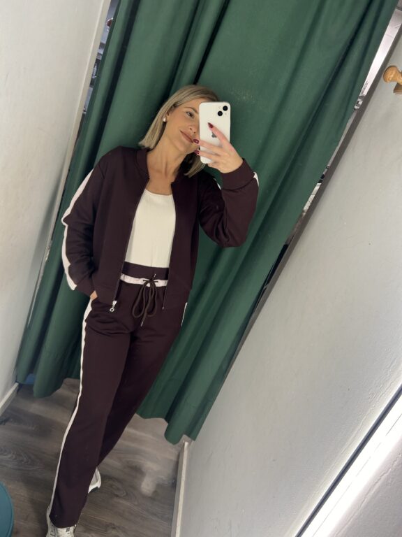 chandals burdeos raya