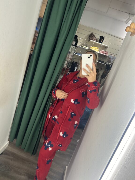 bata roja cabeza mickey azul