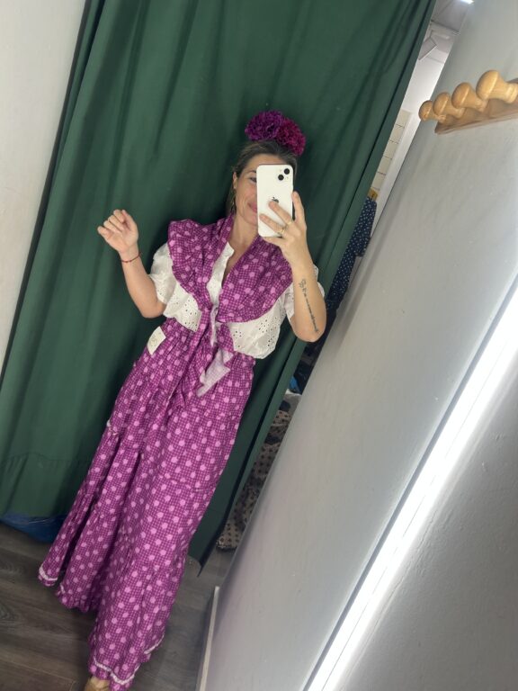 conjunto vfalda camisa y pico buganvilla