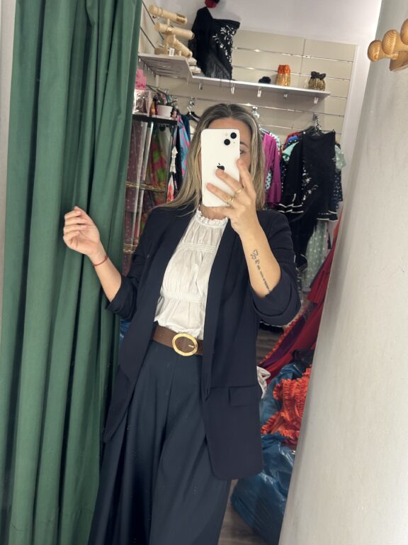 La Mona Complementos