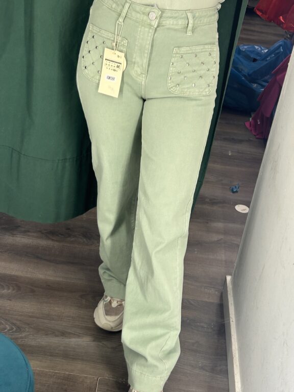 La Mona Complementos