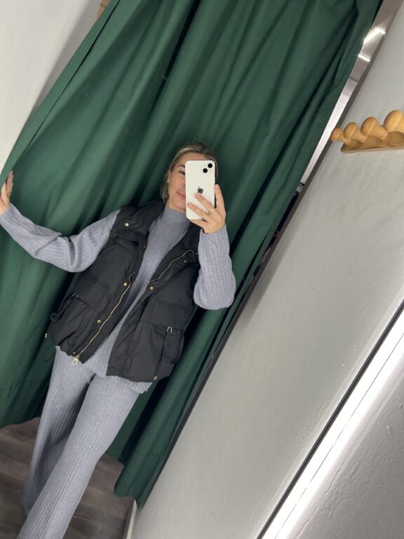 chaleco negro acolchado