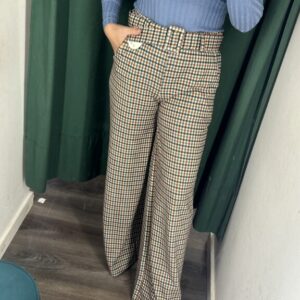 pantalon cuadritos azules y marrones