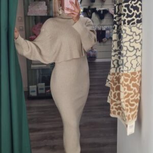 vestido con jersey beige
