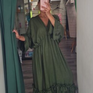 vestido verde con mangas