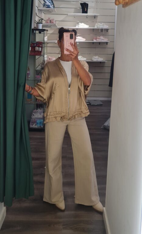 bomber camel